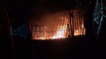 上海市徐汇区一住宅楼发生火灾 致2死(图2)