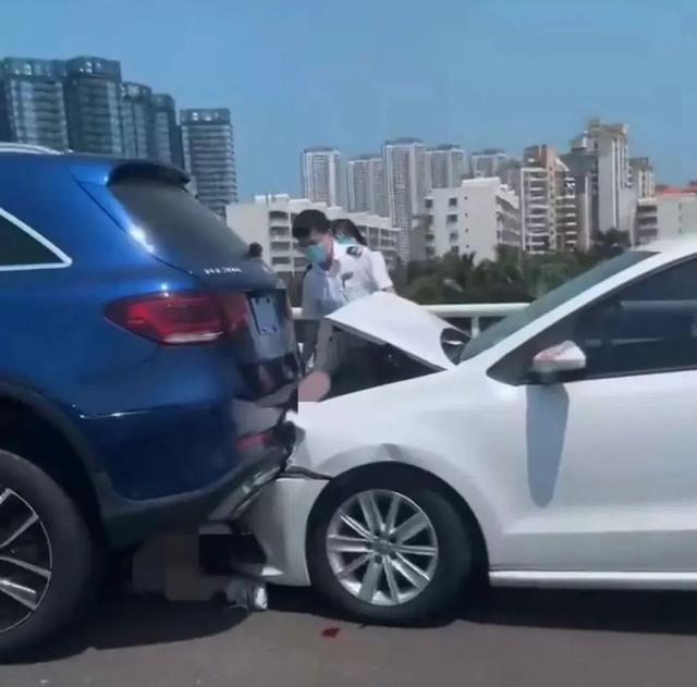 海南海口世纪大桥发生交通事故 致1死1伤(图2)