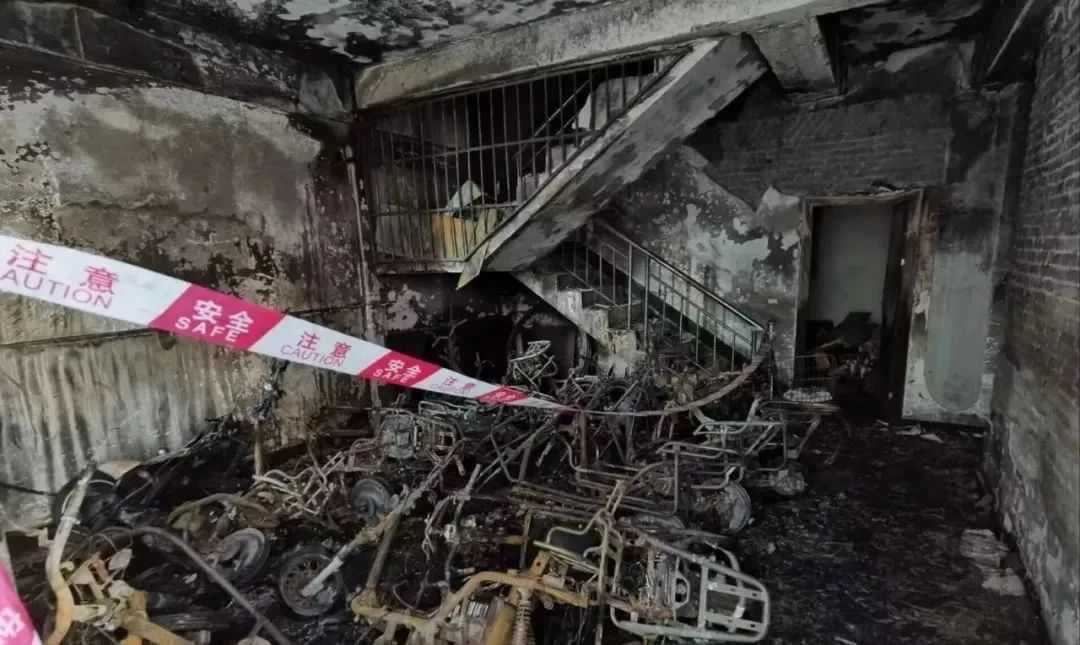 海口出租屋电动车短路引发火灾致2人死亡(图2)