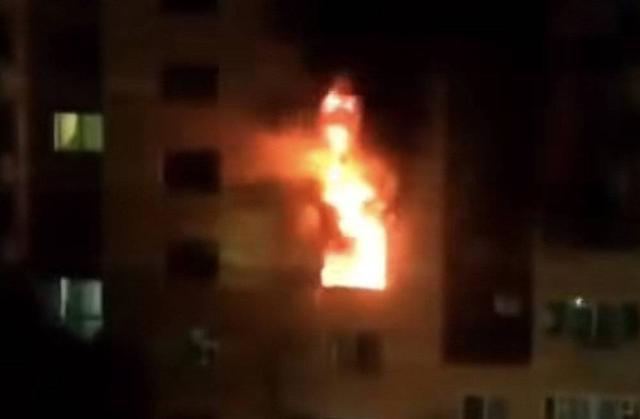 室内火灾致4死3伤 儿童电动车充电不当引发悲剧(图3)