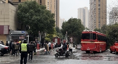 南京市雨花台区火灾事故 已致15死44伤(图3)